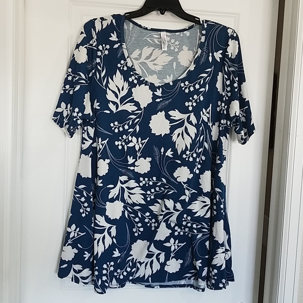 LuLaRoe 3x Perfect Tee